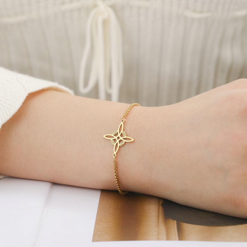 Gold Plated Stainless Steel Witch Knot Double Layer Bracelet
