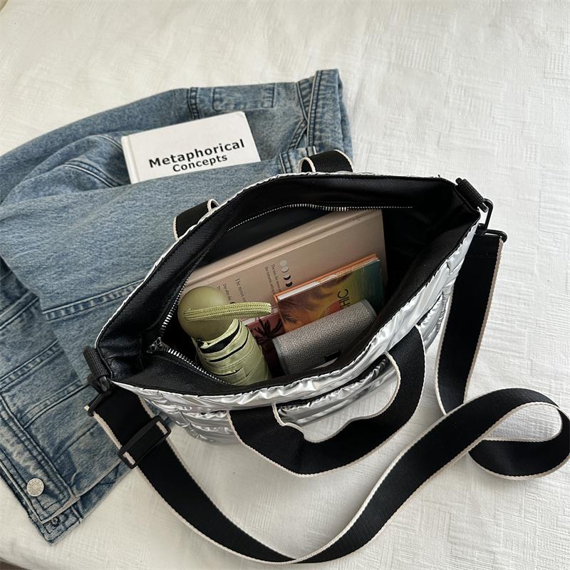 2026 Winter Luxury Quilted Tote Bag Women Fashi Down Puffer Shoulder Bag Large Capacity Crossbody Messenger Purse Nyl Gift