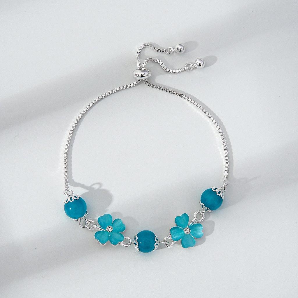Lucky Four-Leaf Clover Adjustable Green Cat's Eye Bracelet for Women (Mori Style)