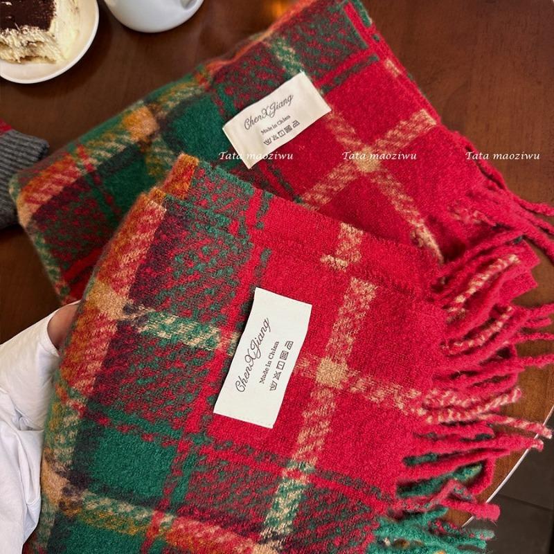 New red fringed plaid scarf winter women's Christmas lengthened thickened warm versatile shawl student scarf tide