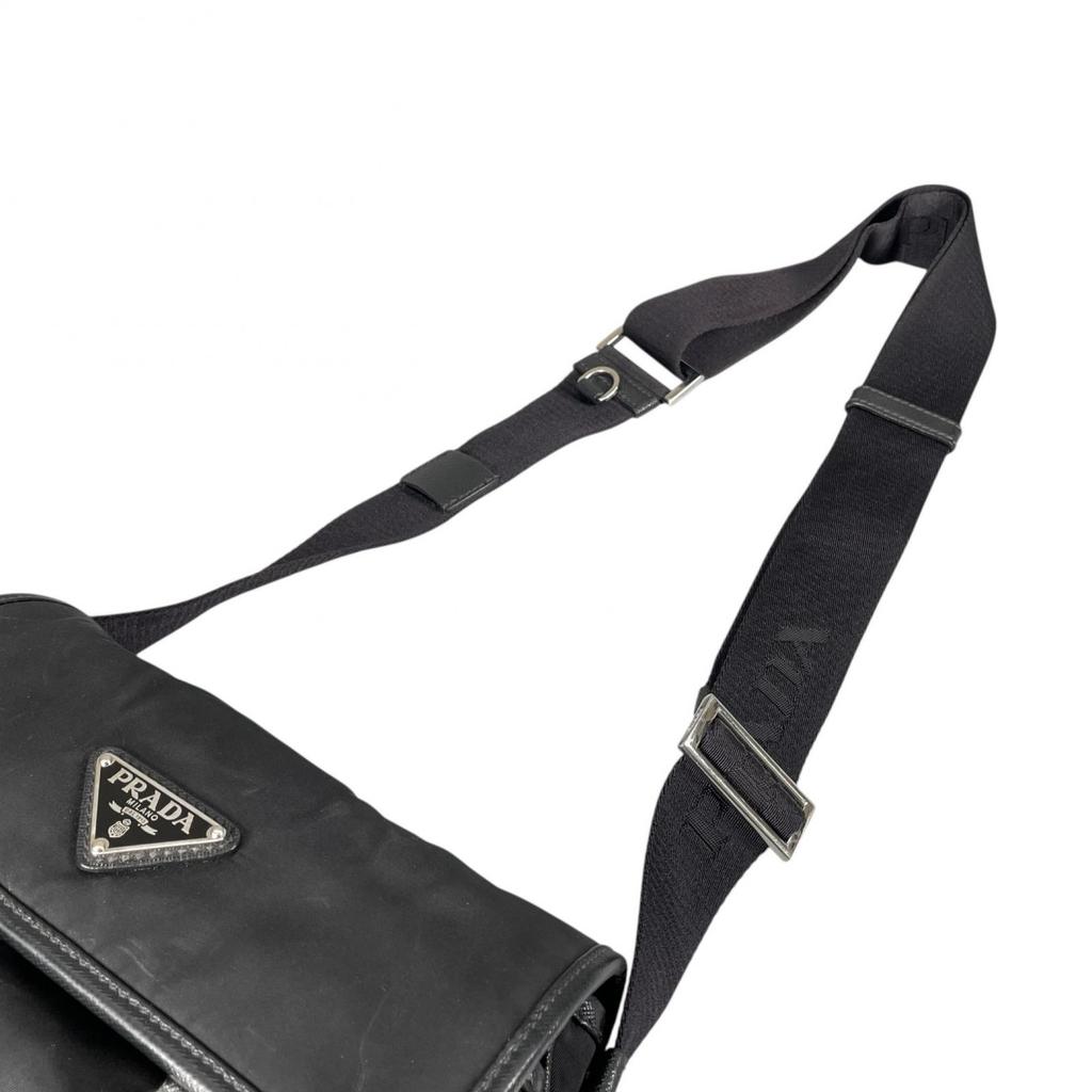 PRADA Re-Nylon 2VD034 Shoulder Bag black Women used