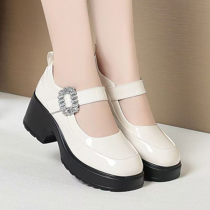 Bright leather platform British style small leather shoes women's 2026 spring new women's shoes thick heel single shoes