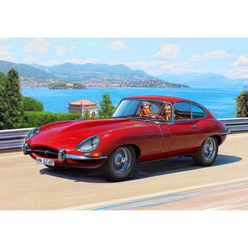 German Revell 1/24 Jaguar E-Type (Coupe) Plastic Model Kit 07668