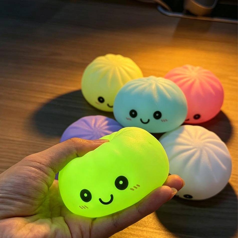 In Stock Glowing Dumpling Squishy Bun Shaped Night Light Cute Baozi Lamp USB Rechargeable Color Changing Bedroom Decor Gift