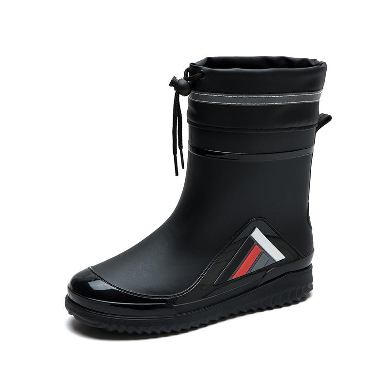 Rain shoes men's medium tube non-slip waterproof shoes new fashion outdoor closed water boots warm short tube rubber shoes men's fashion