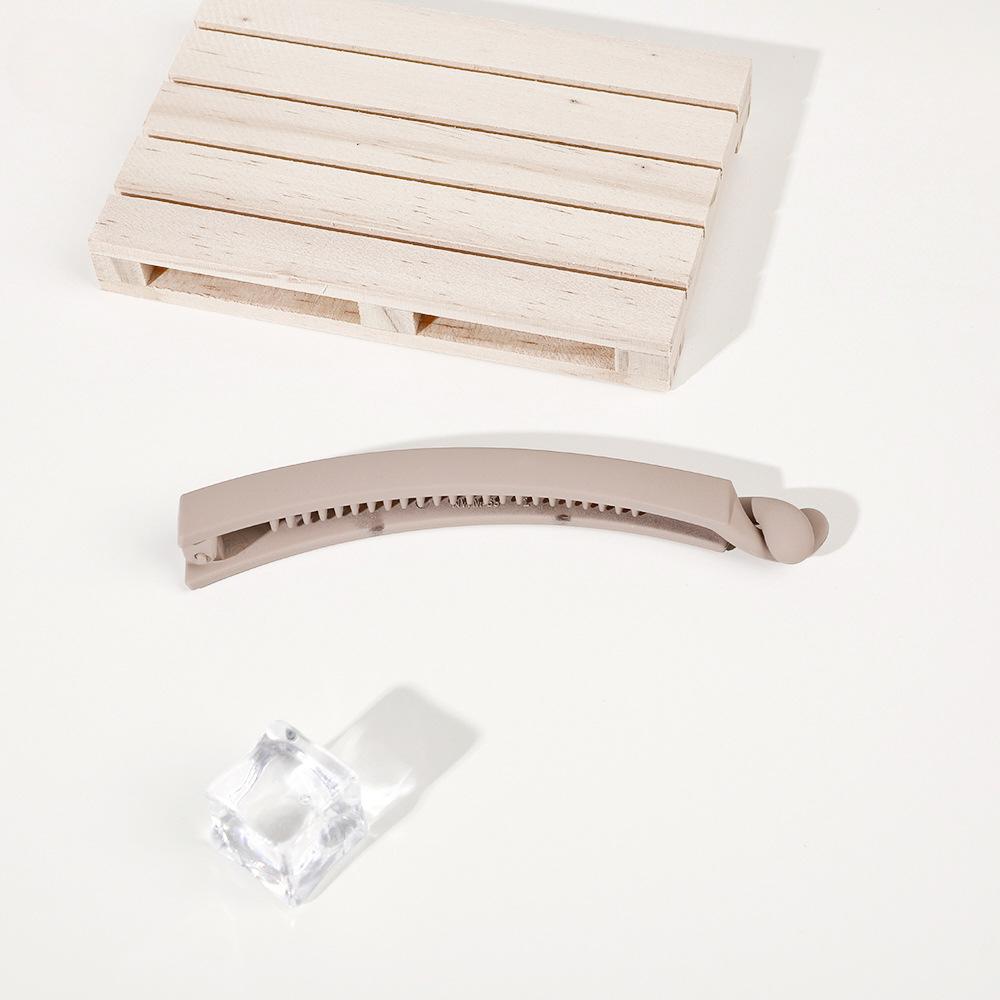 PC Hairpin Banana Clip High Ponytail Fixed Artifact Simple Twist Clip Hair Accessories