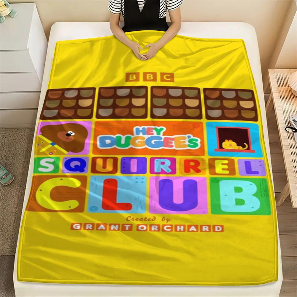 1PC Hey Duggee Patterned Flannel Blanket Suitable For All Seasons for Home Decor Warmth and Comfort Gifts Holiday Present
