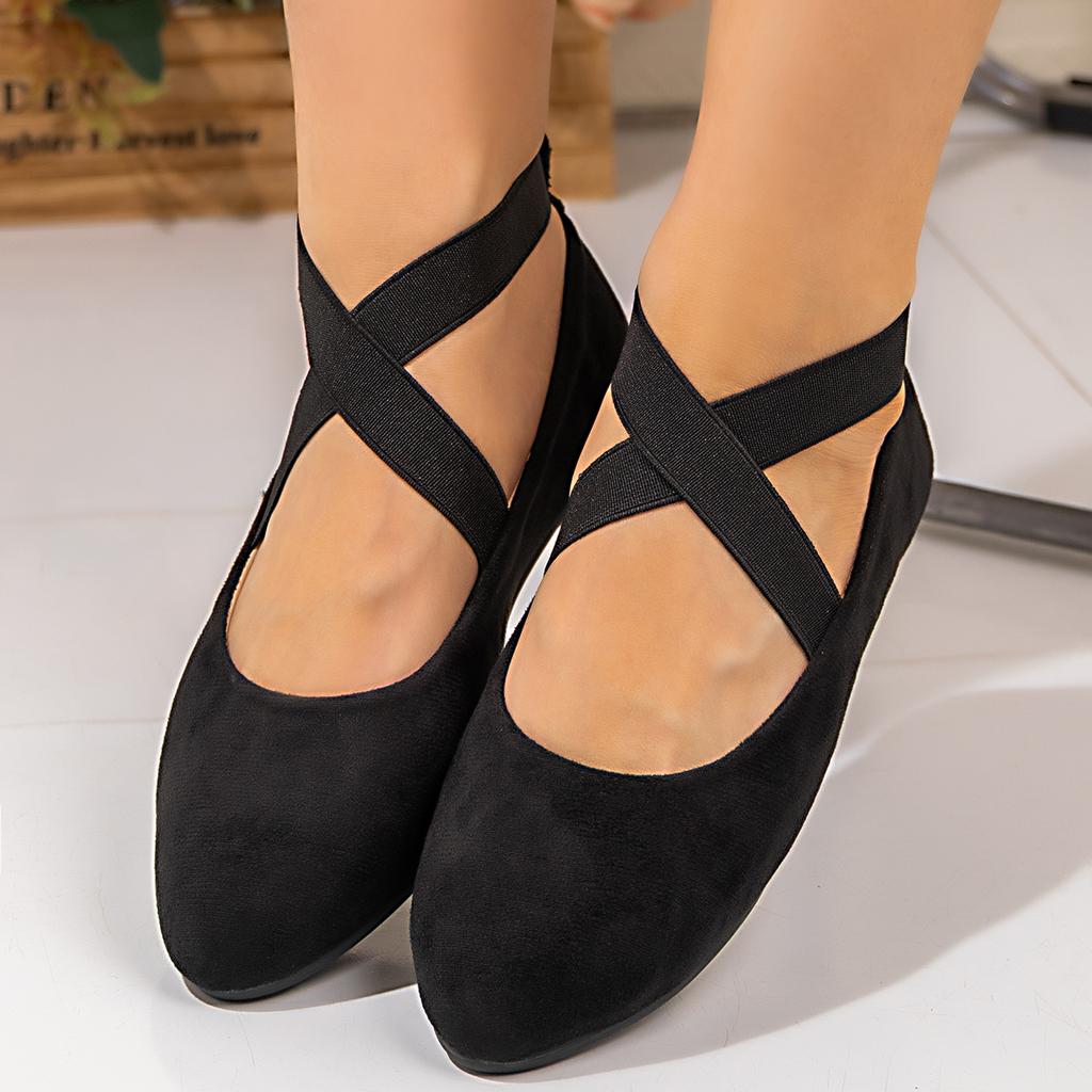 Fashion 2025 New Women Flats Shoes Outdoor Casual Big Size Sneakers Women Elegant Ballet Loafers Fashion Lightweight Shoes for Women