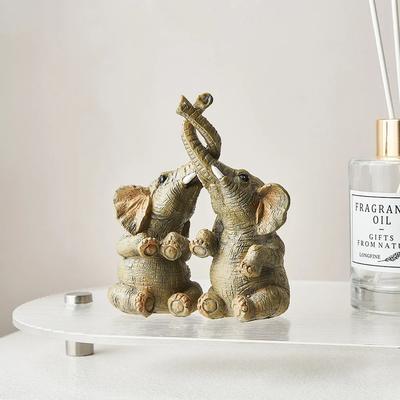 Artistic Resin Elephant Sculpture Ornaments Animals Crafts Modern Style Home Table Accessories TV Cabinet Decor Wedding Gift