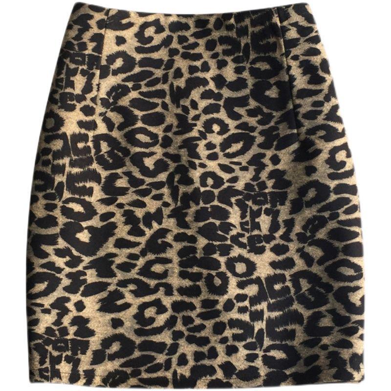 Fustă scurtă din lână cu imprimeu leopard pentru femei - Toamna/Iarna 2025, talie înaltă, linie A slim, stil coreean, design umbrelă asortat.