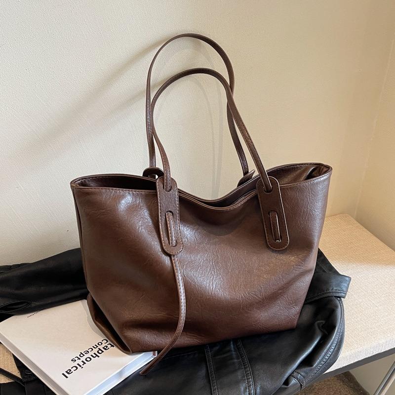Large-capacity Bag Women's Autumn and Winter New High-end Texture Handbag Single Shoulder Women's Bag Fashionable Versatile Tote Bag