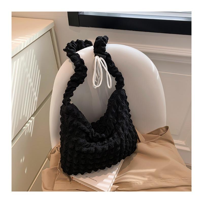 Koreanische Version Ins Falten Wolke Tragetasche Trendige Große Kapazität Weiche Umhängetasche Mädchen Einfarbige Einfache Blasen-Puff-Tasche