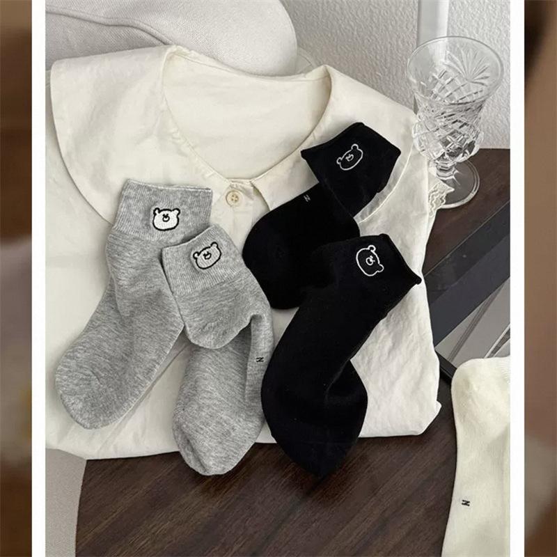 Female Summer Thin Lovely Cotton Boneless Bear Embroidered Short Tube Socks