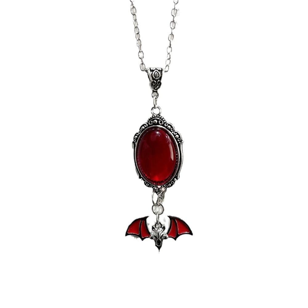 Gothic Vampire Bat Necklace With Crystal Pendant For Women Summer Fashion