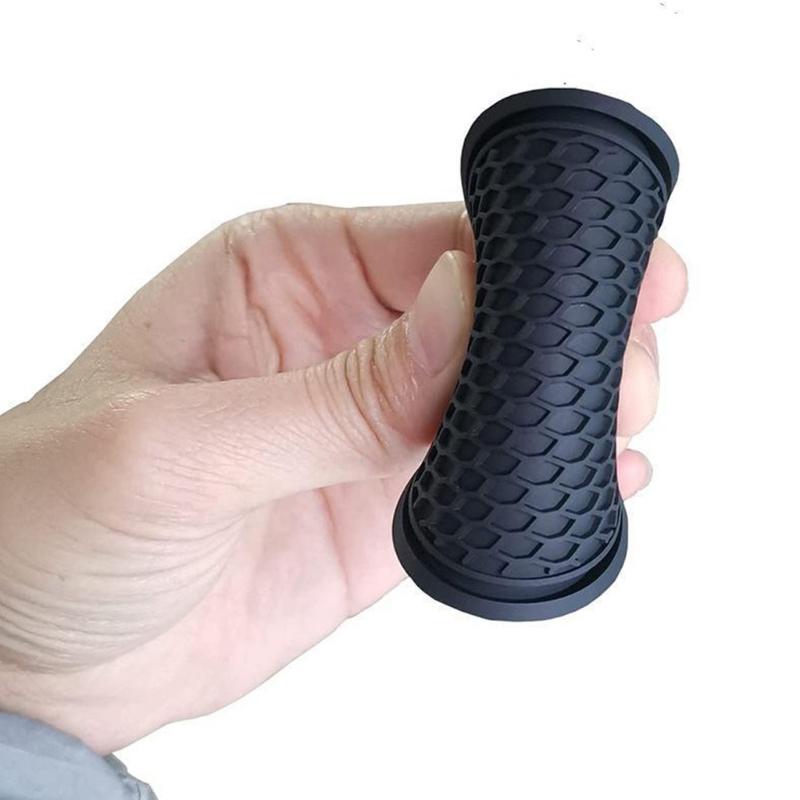 Set of 2 Thickened PVC Automotive Drink Mats Cup Holders Coasters Pads For Secure Placement Of Beverages In Moving Car