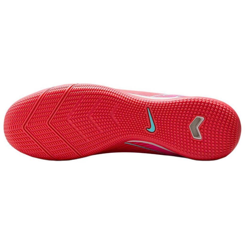 Nike Zoom Mercurial Superfly 10 Academy IC Mad Energy Pack Pánské sálové boty Red Ember-Glow Aurora-Green FQ8332-800
