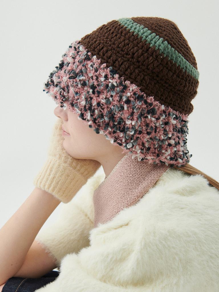 Olinkeompeulliteu Fluffy Ring Crochet Hat (Brown)