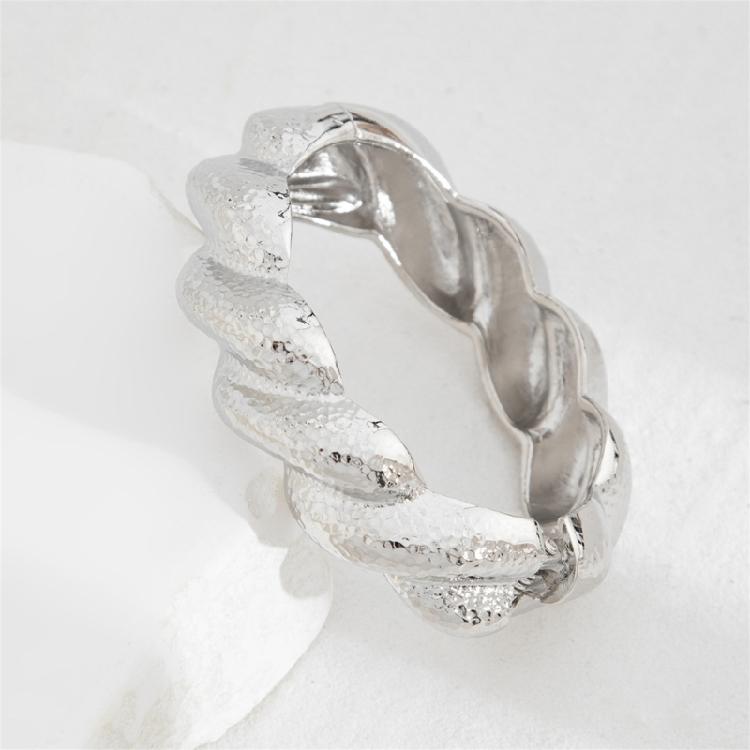 Wide Metal Bangles Women Vintage Punk Arm Bracelet Grunge Steampunk Jewelry Fashion Wrist Jewelry for Daily Party