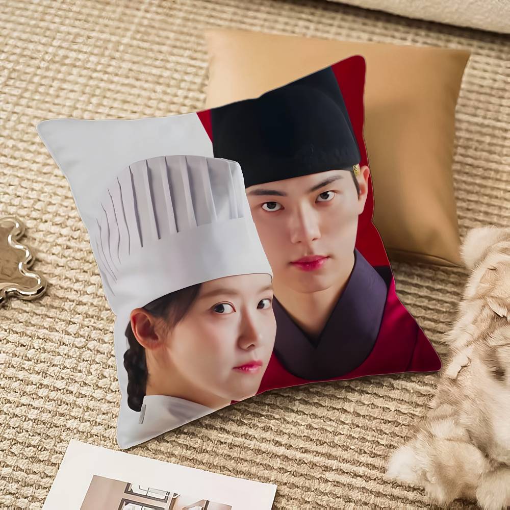 Hot TV Series Internet Love Couple Top TV B-Bon Appetit Your Majesty Pillow Case Anti-dustmite Invisible Zipper Sofa Bed