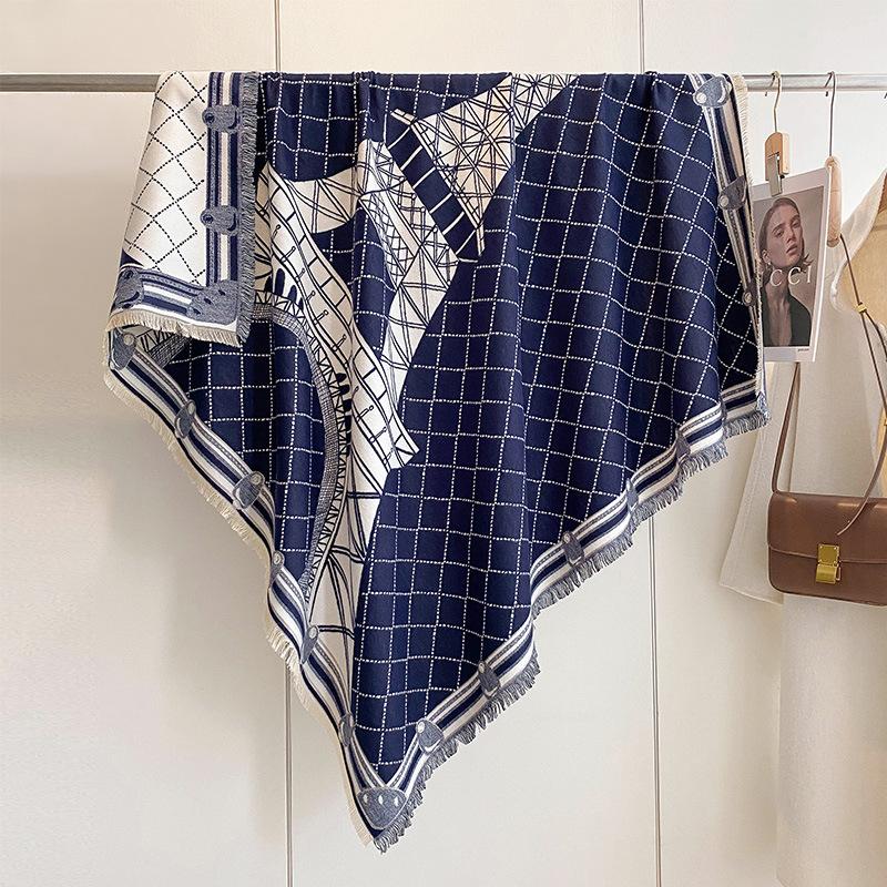 European Ancient Style Square Scarf, Iron Tower Small Fragrant Style Imitation Cashmere Warm Scarf, Women'S Double-Sided Large Shawl