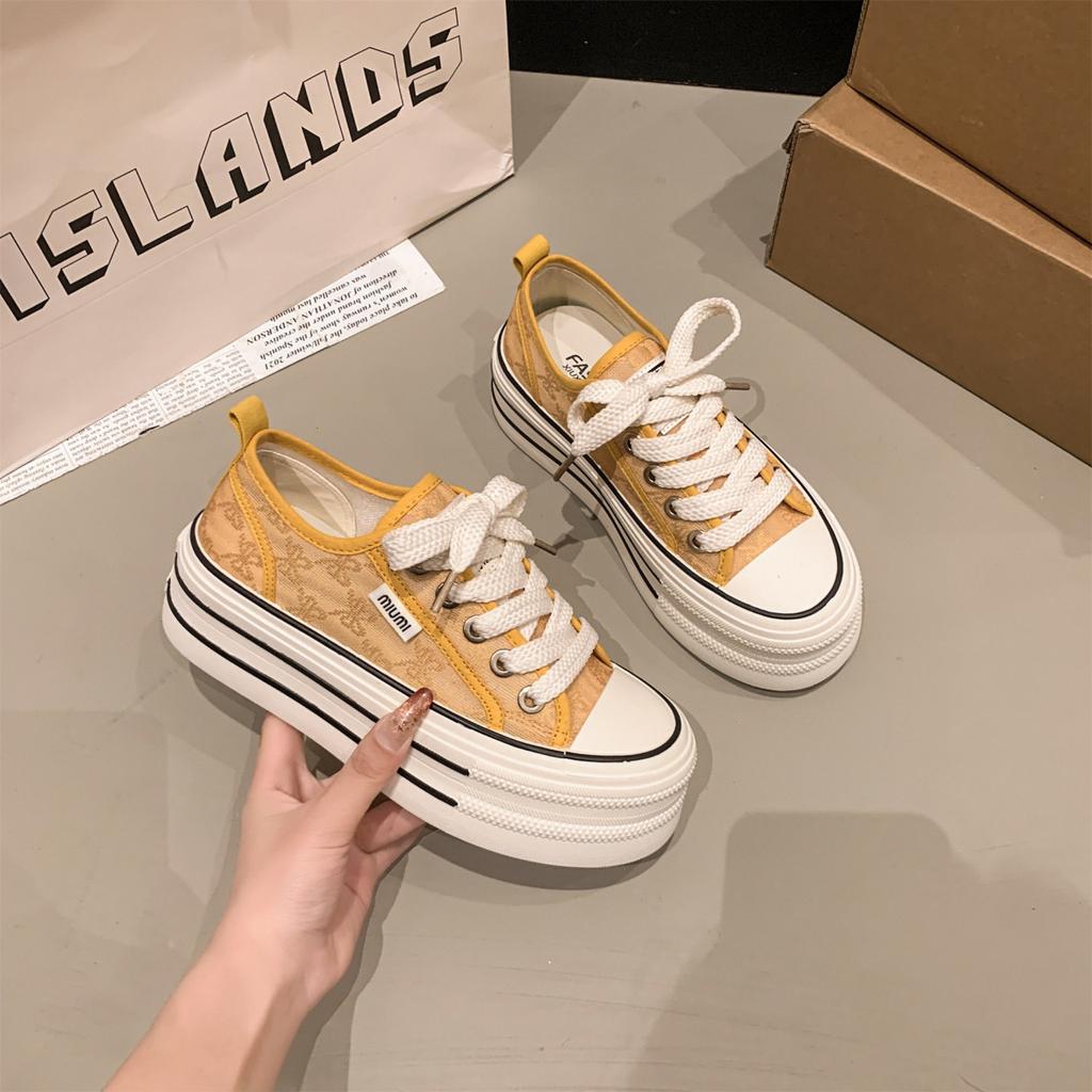 Breathable new thick little white shoes women's summer shoes 2025 super fire with baseplate thin canvas shoes season casual versatile skirt