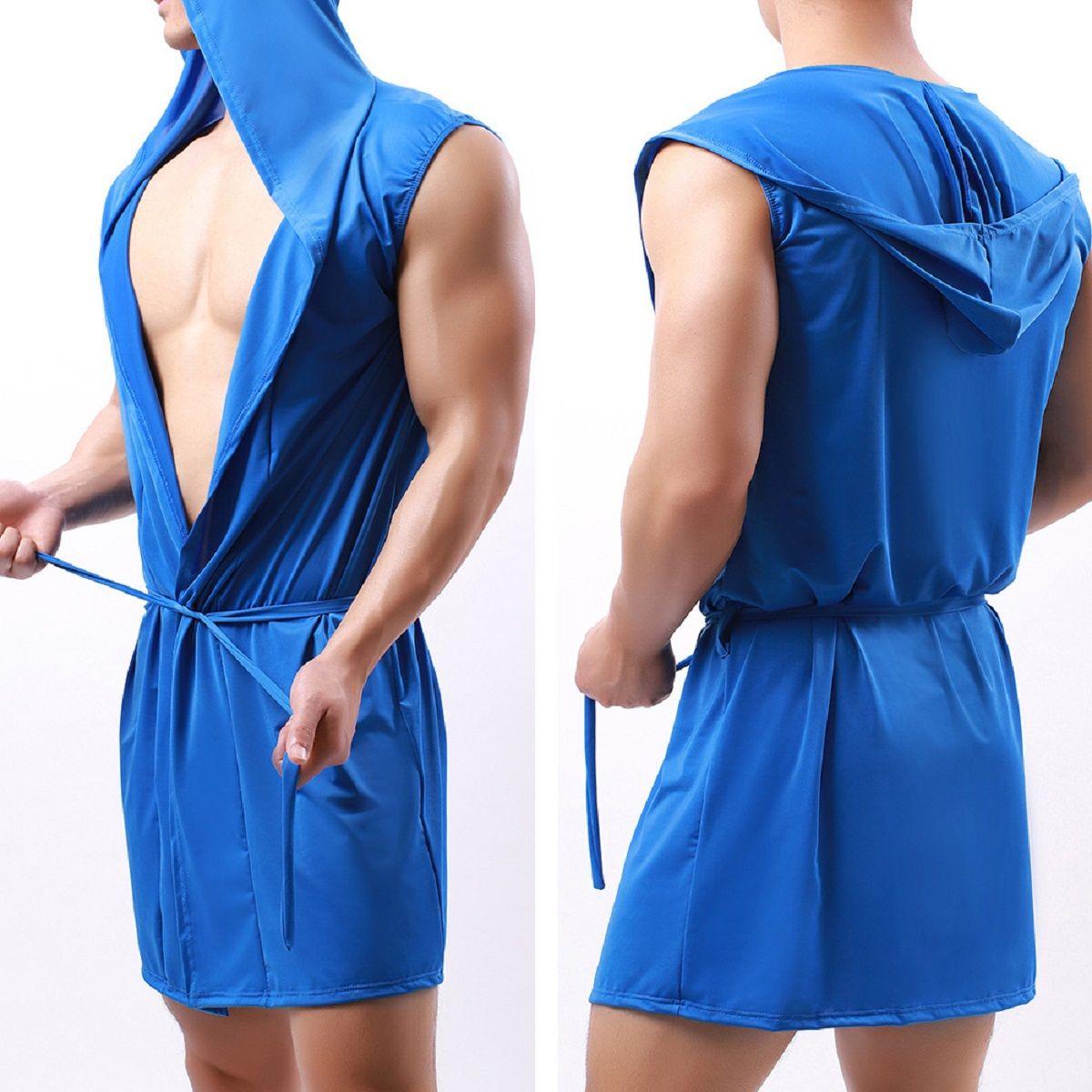 

Men s Bathrobe Ice Cool Silk Smooth Men s Hooded Sleeveless Bathrobe M синій