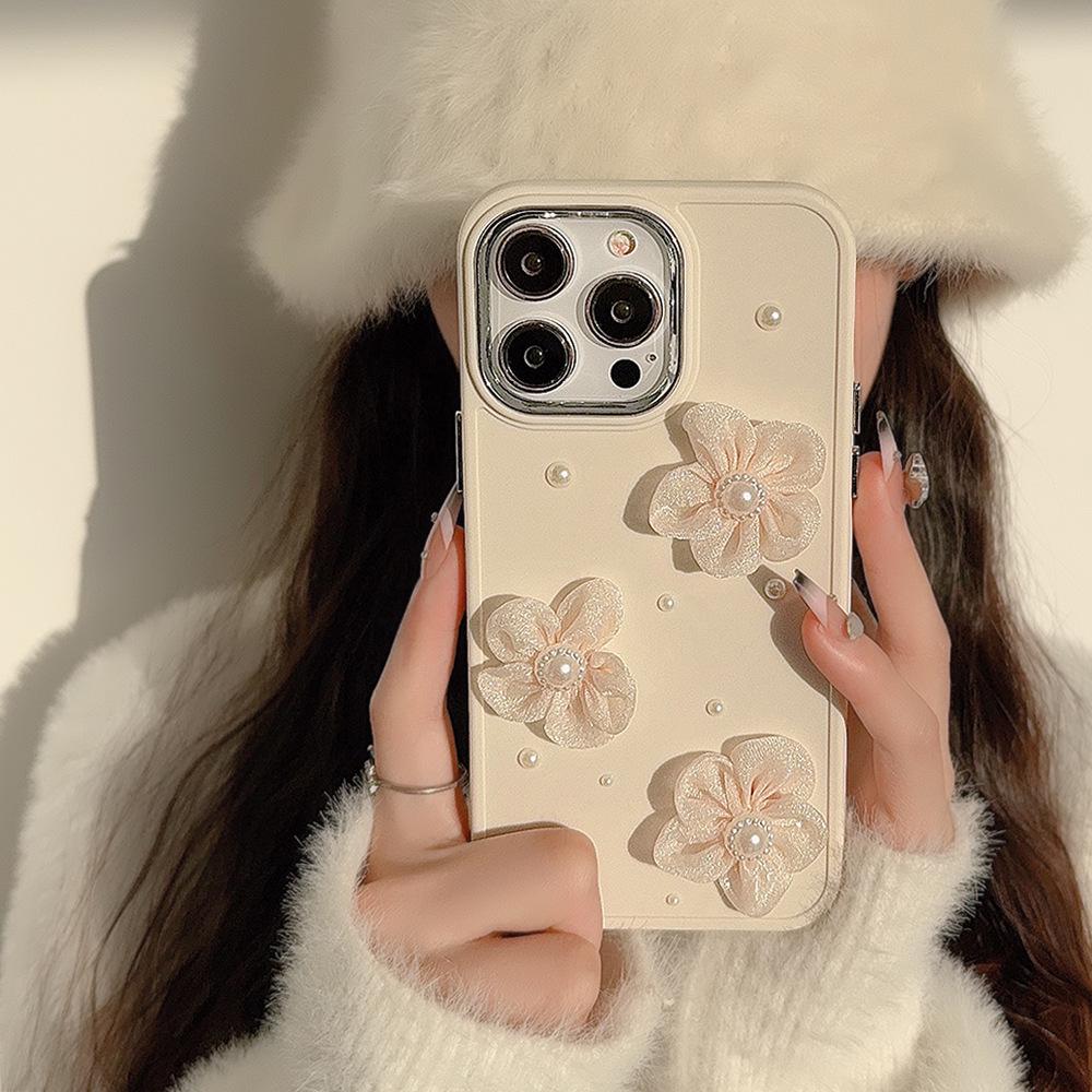 3D Pearl Lace Flower iPhone 17/15pro Max/13/11 Drop-Proof Case