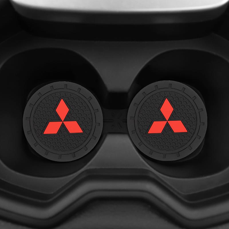 cwnqah1 cwmvjg1 2Pcs Car Logo Silicone Water Cup Pad Cushion For Mitsubishi Lancer Ralliart ASX Mirage Pajero Xpander Attrage L200 Eclipse Cross