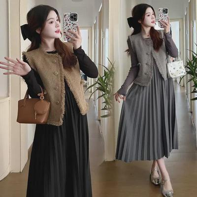 Set de vestă și rochie șic de maternitate toamnă/iarnă