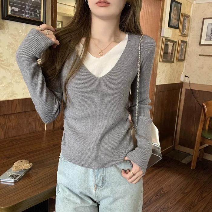 

Серая трикотажная рубашка с V-образным вырезом для женщин на начало осени, дизайнерский двубортный тонкий топ с длинными рукавами Niche Fake One size