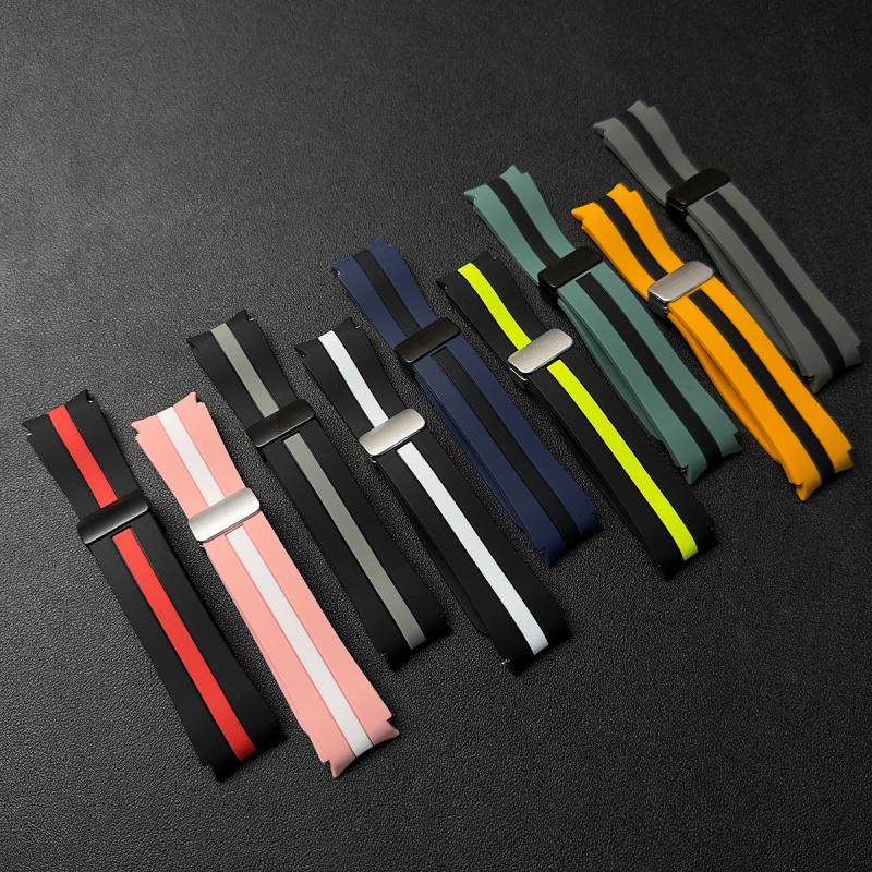 Two-Tone Vertical Stripe Silicone Strap with Magnetic Clasp for Samsung Watch4/5/6/7/FE 40/44mm Sports Watch Strap