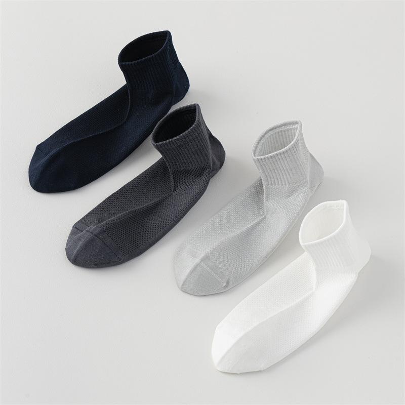 Mulberry Silk Men's Short Socks, Summer Thin Anti-slip and Non-dropping, and Short Anti-odor Men's Shallow Silk Boat Socks