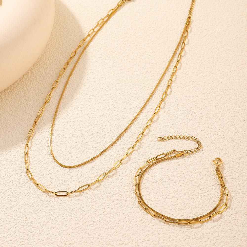 European & American Stainless Steel Double Layer Paperclip Necklace - Geometric Collarbone Chain for Women, Hip Hop Style.