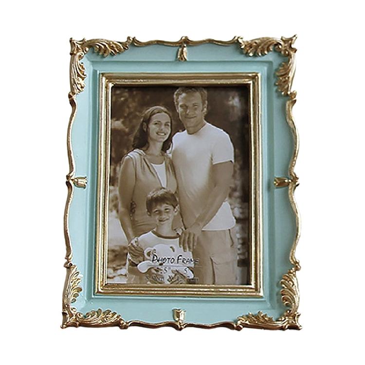 Antique Resin Art Golden Trim Photo Frame With Intricate Carved Pattern Tabletop Decors Picture Frame For Home Aesthetic