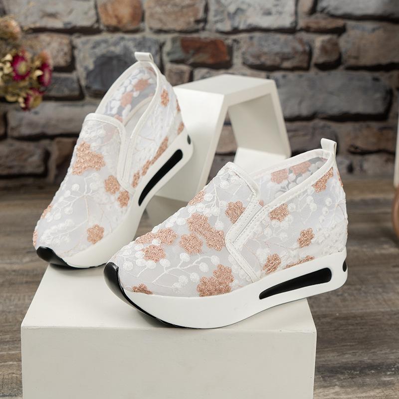 Spring Korean version of the new lace mesh 2025 casual foot cover high heel inner height increase muffin sole women's single shoes