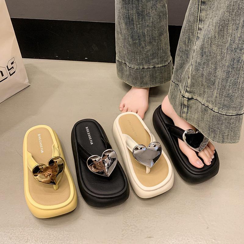 Love retro casual thick-soled flip-flops women's summer wear new sandals