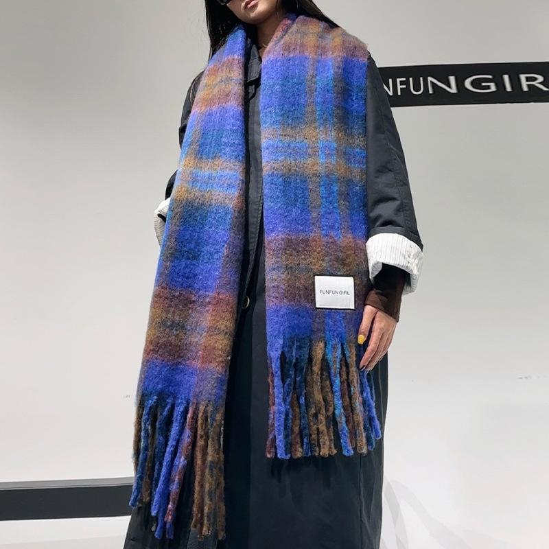 

Осень и зима новый женский утолщенный теплый высококачественный контрастный шарф универсальная мягкая шаль с бахромой атмосферный шарф 45*195cm синий