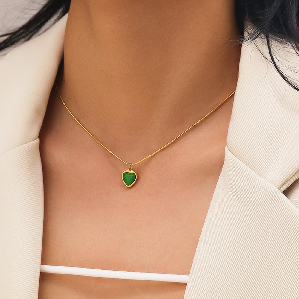 European and American, Sweater Chain High-end Peach Heart Collarbone Chain Retro Gold Love Heart Shape, Necklace Female