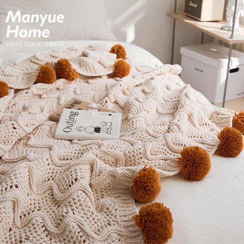 

Вязаный плед с помпонами и дорожка на кровать, одеяло для дивана с кондиционером 130x160 cm слоновая кость/белый