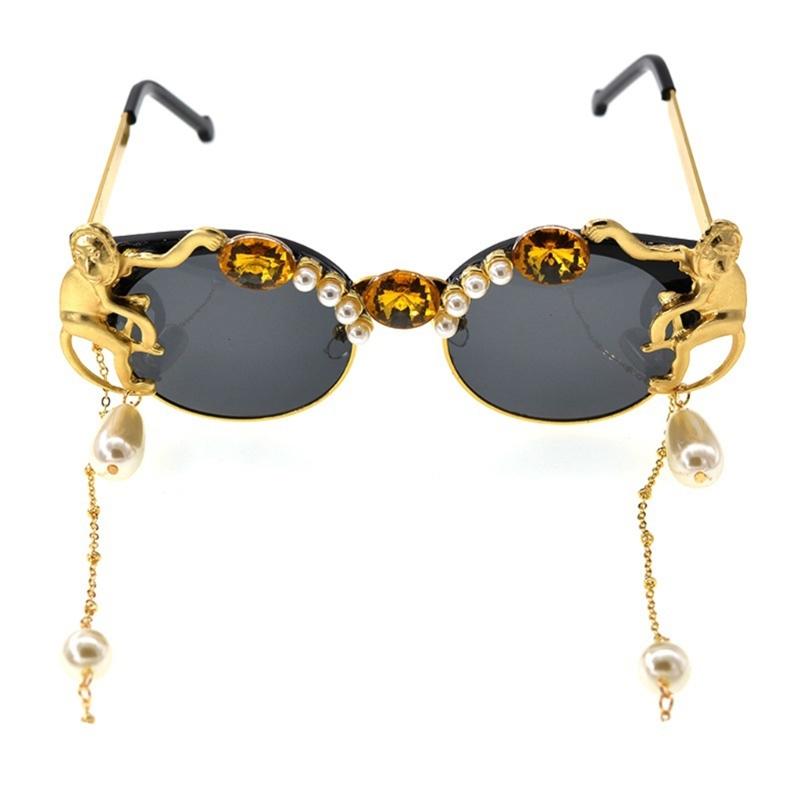 Lunettes de soleil à chaîne perles baroques avec protection solaire pour femmes à la mode Styles uniques Tout assortiment Lunettes d'extérieur