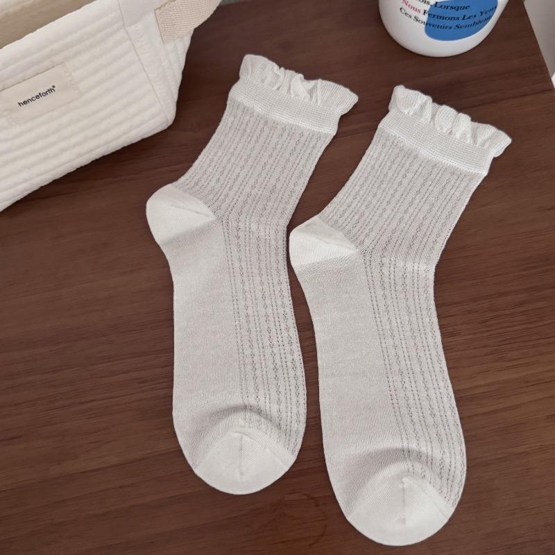 Female Spring and Summer Mesh Hollow Out Breathable Sweat Resistant Pilling White Pile Socks