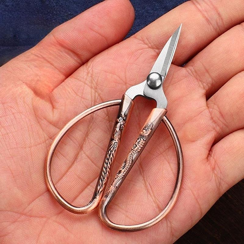 

Швейные ножницы для вышивания из нержавеющей стали с острым кончиком, детальные ножницы для шитья, рукоделия, художественных работ, вышивания крестом, резки ручной работы шампанского