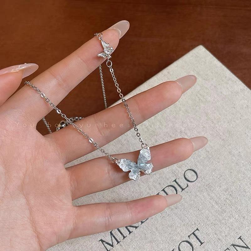 Super Immortal Butterfly Crystal Necklace Women s Light Luxury Niche Design Sense New Tassel Clavicle Chain Premium Neck Chain Jewelry