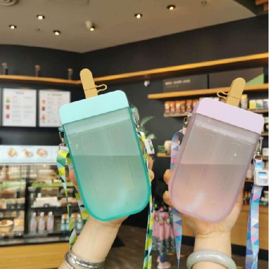 

Bpa Free Transparent Juice Drinking Cup Popsicle Shape Plastic Water Bottle For Adult Kids
