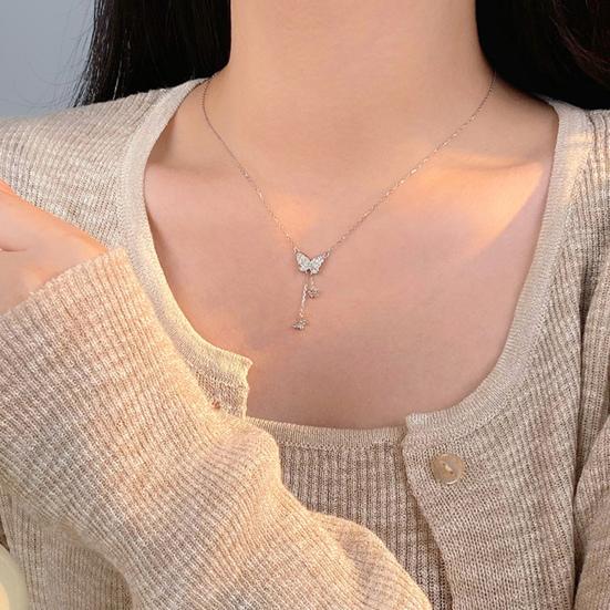Butterfly Pendant Necklace for Women Adjustable Clavicle Chain Shiny Hypoallergenic Delicate Butterfly Jewelry for Everyday Wear
