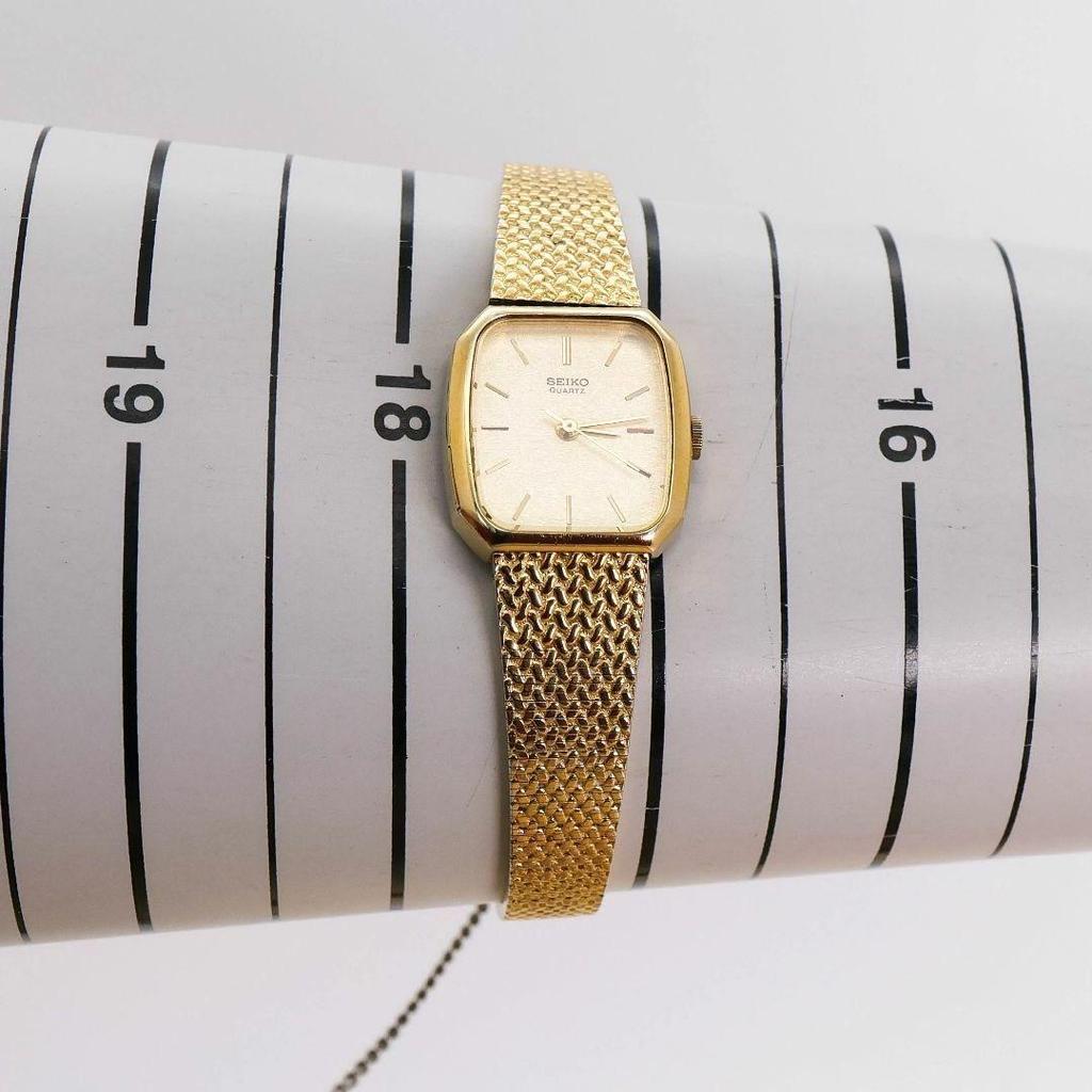 [USED] Working SEIKO Square SGP Women's Watch with Battery and Bangle 740