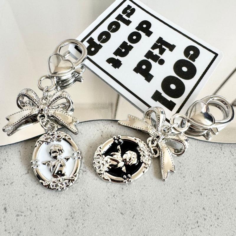 Retro Angel Keychain Girls For Women Girl Cute Bowknot Keyring Car Key Chain Holder Trinket Bag Charms Pendant Jewelry Gift