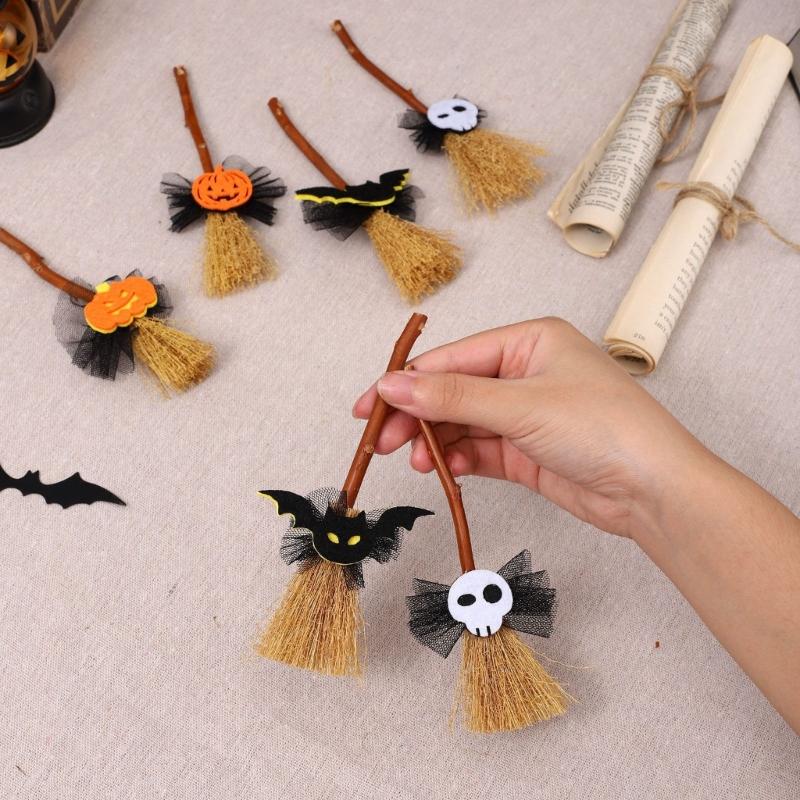 Small Witch Broom with Ghosty/Pumpkin/Bat Halloween Witches Broomstick Hanging Ornaments Halloween Decorations Gift