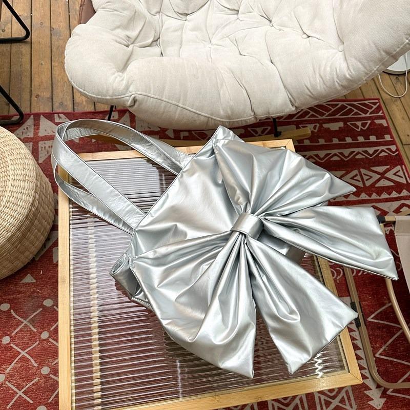 Вместительная портативная сумка-бант женская сумка через плечо сумка-тоут студенческая нишевая универсальная уличная сумка подмышку серебряный