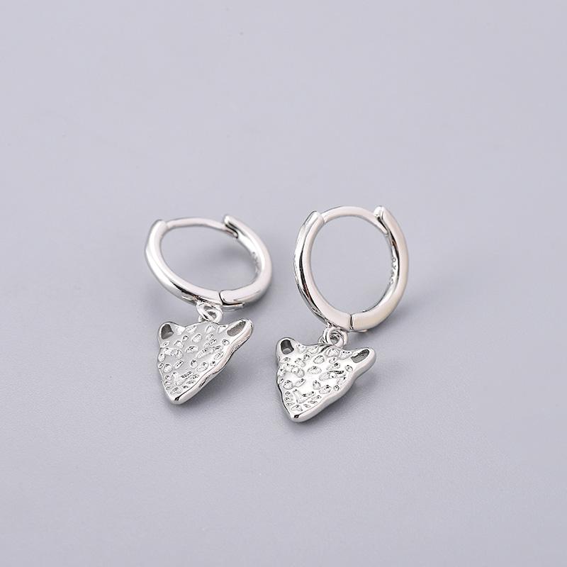 ANENJERY Leopard Animal Hoop Earrings Female Creative Light Luxury French Jewelry